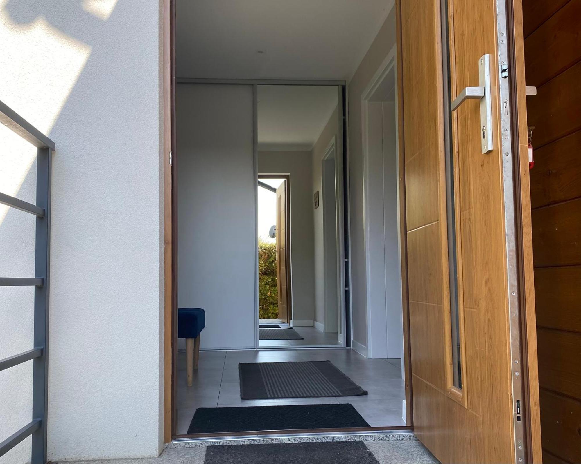 Apartamenty Fredry 레스코 외부 사진